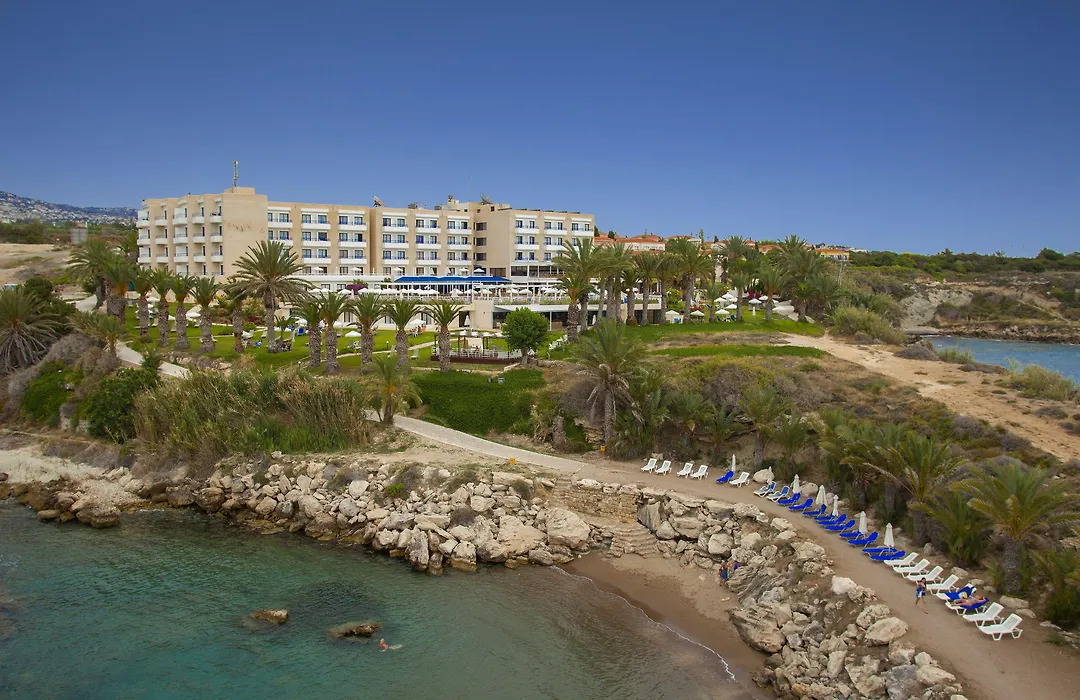 Queen'S Bay Hotel-1